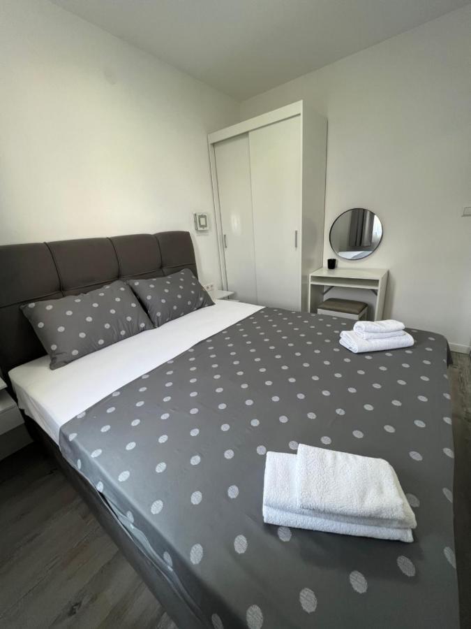 Apartmani M&L Medulin Extérieur photo